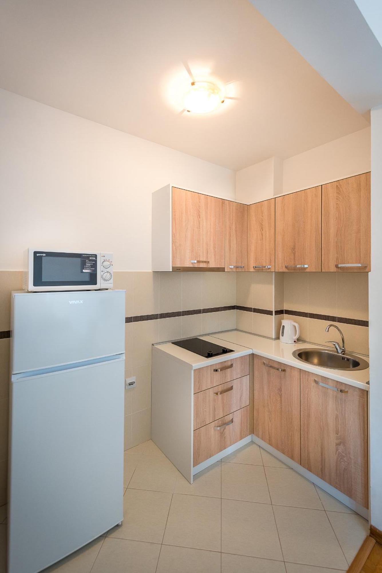 Apartments Montreal 부드바 외부 사진