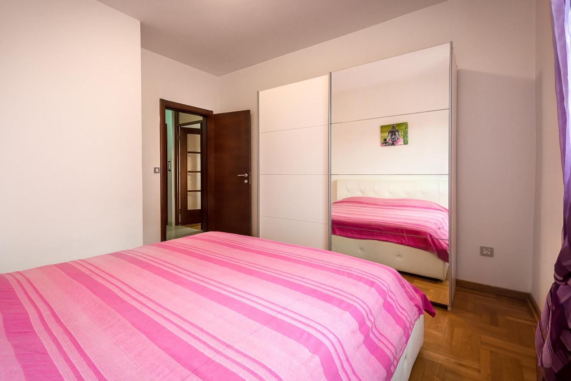 Apartments Montreal 부드바 외부 사진