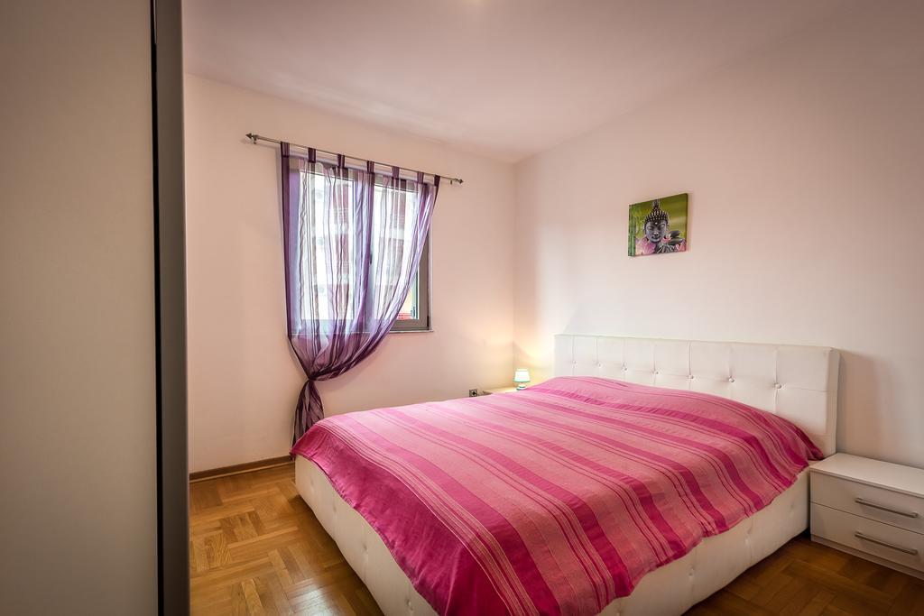 Apartments Montreal 부드바 외부 사진
